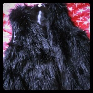 Fluffy Vest